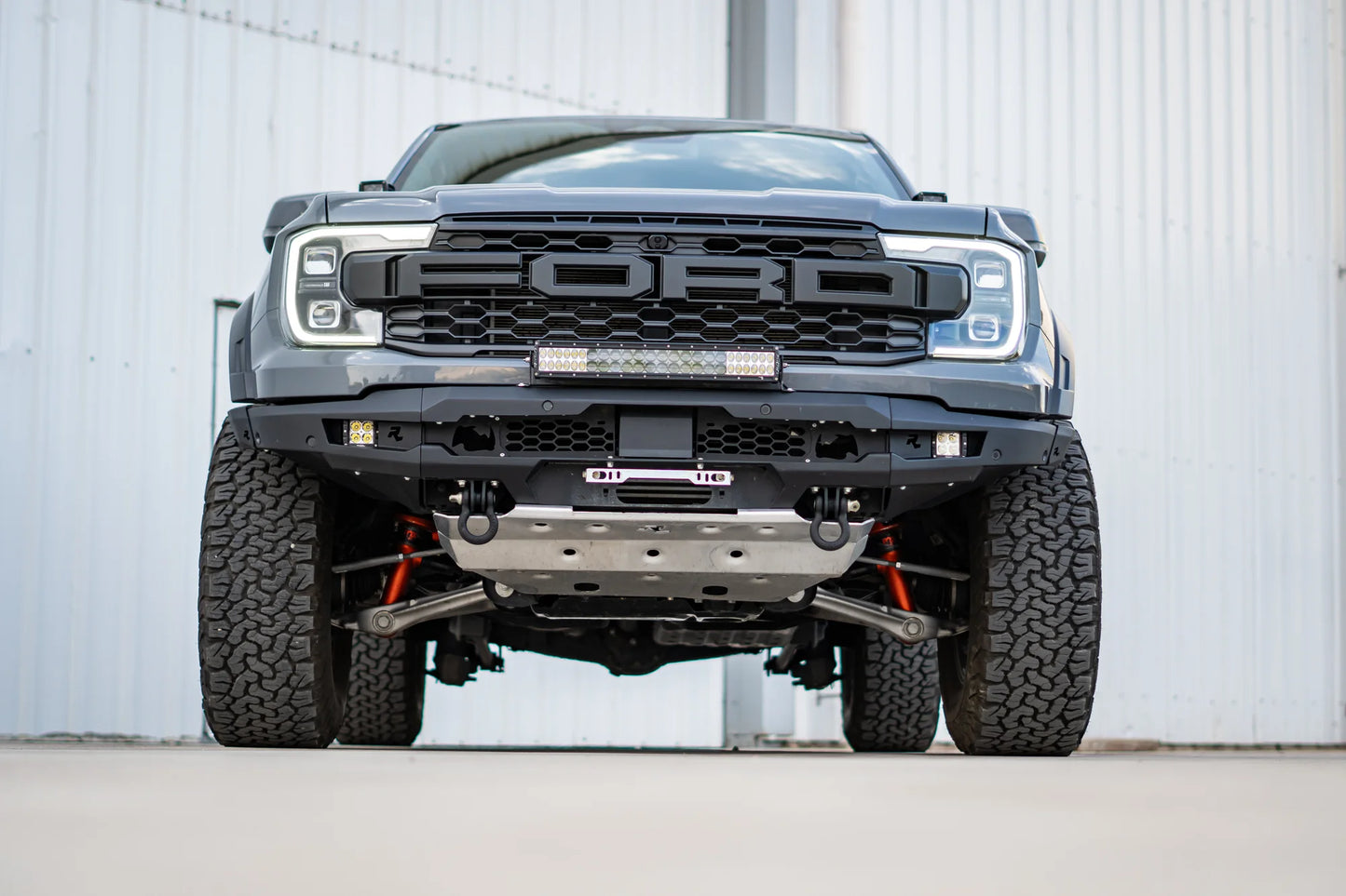 FORD RANGER RAPTOR +2023 FRONT BUMPER